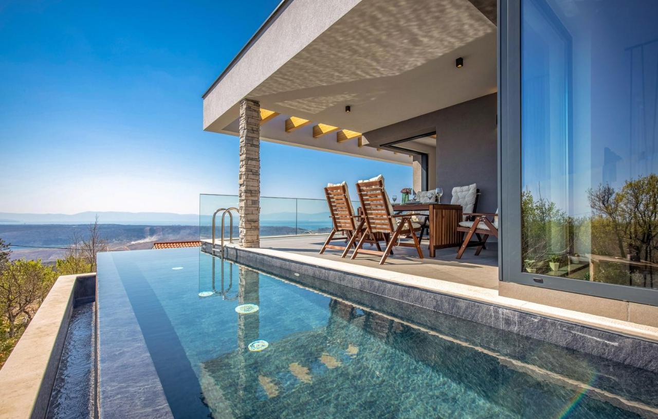Villa Nina Šmrika Esterno foto